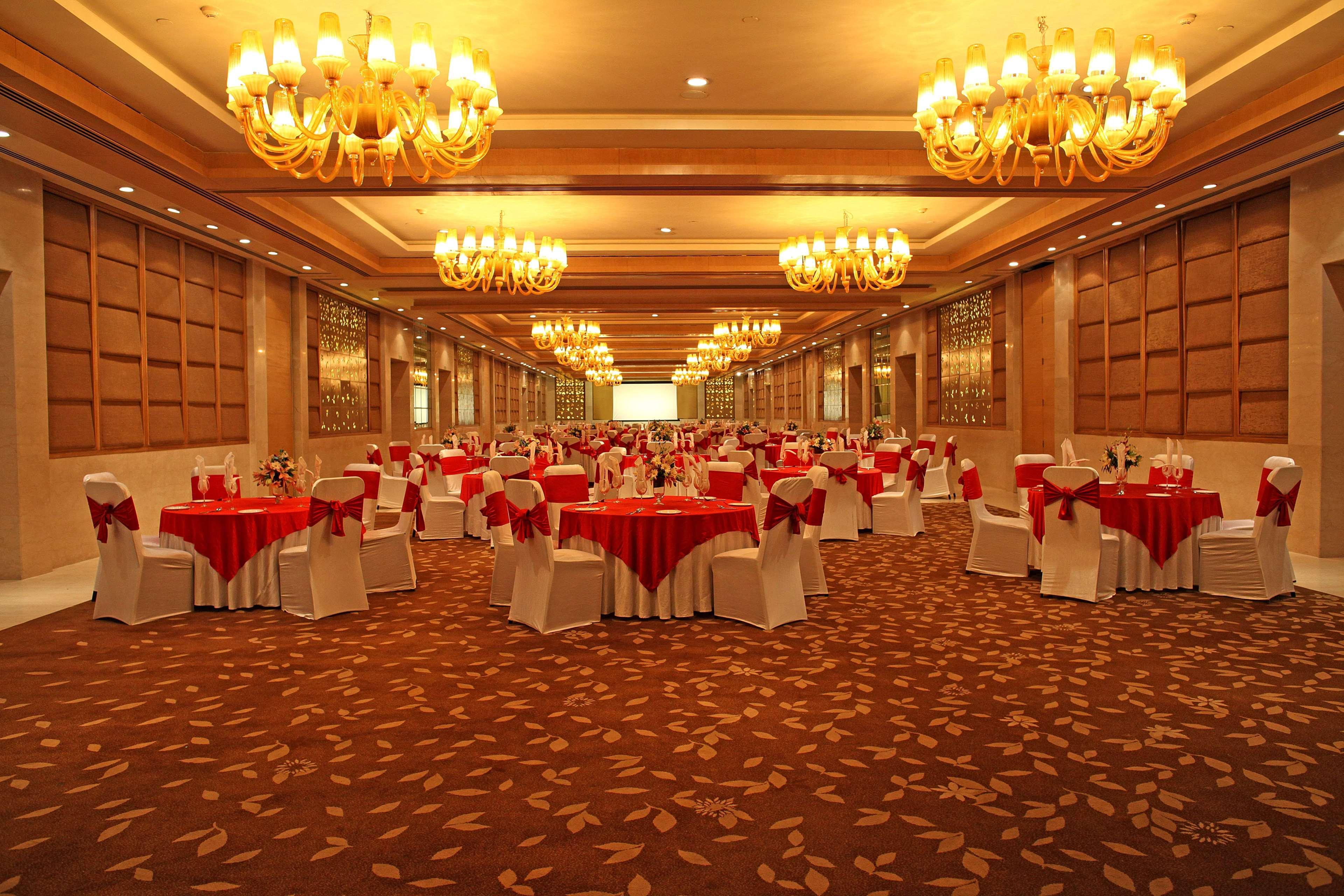 Radisson Blu Hotel New Delhi Dwarka Exterior foto The Grand Ballroom
